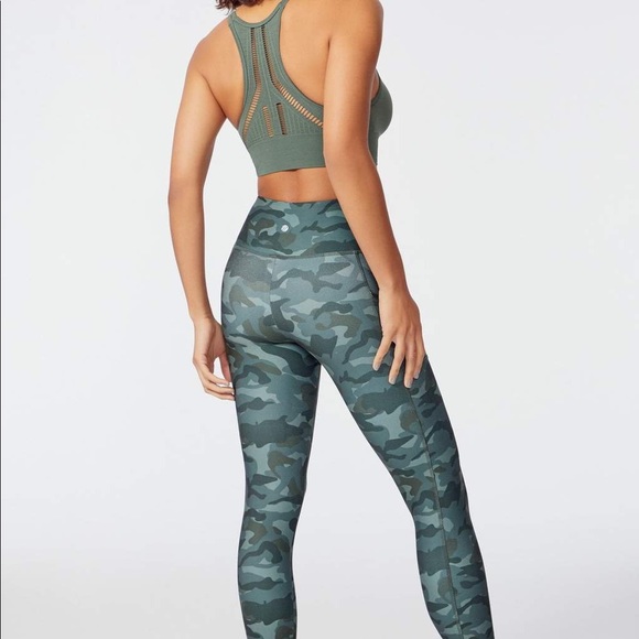 Leggings with matching sports bra - Picture 2 of 7